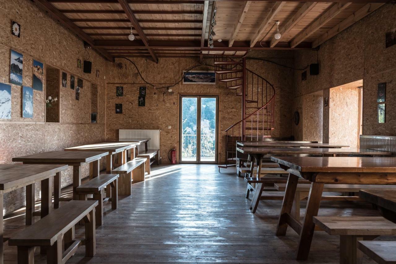 Villa Katafugio Mpafi à Athènes Extérieur photo